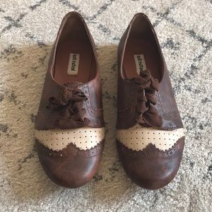 Brown and cream flats